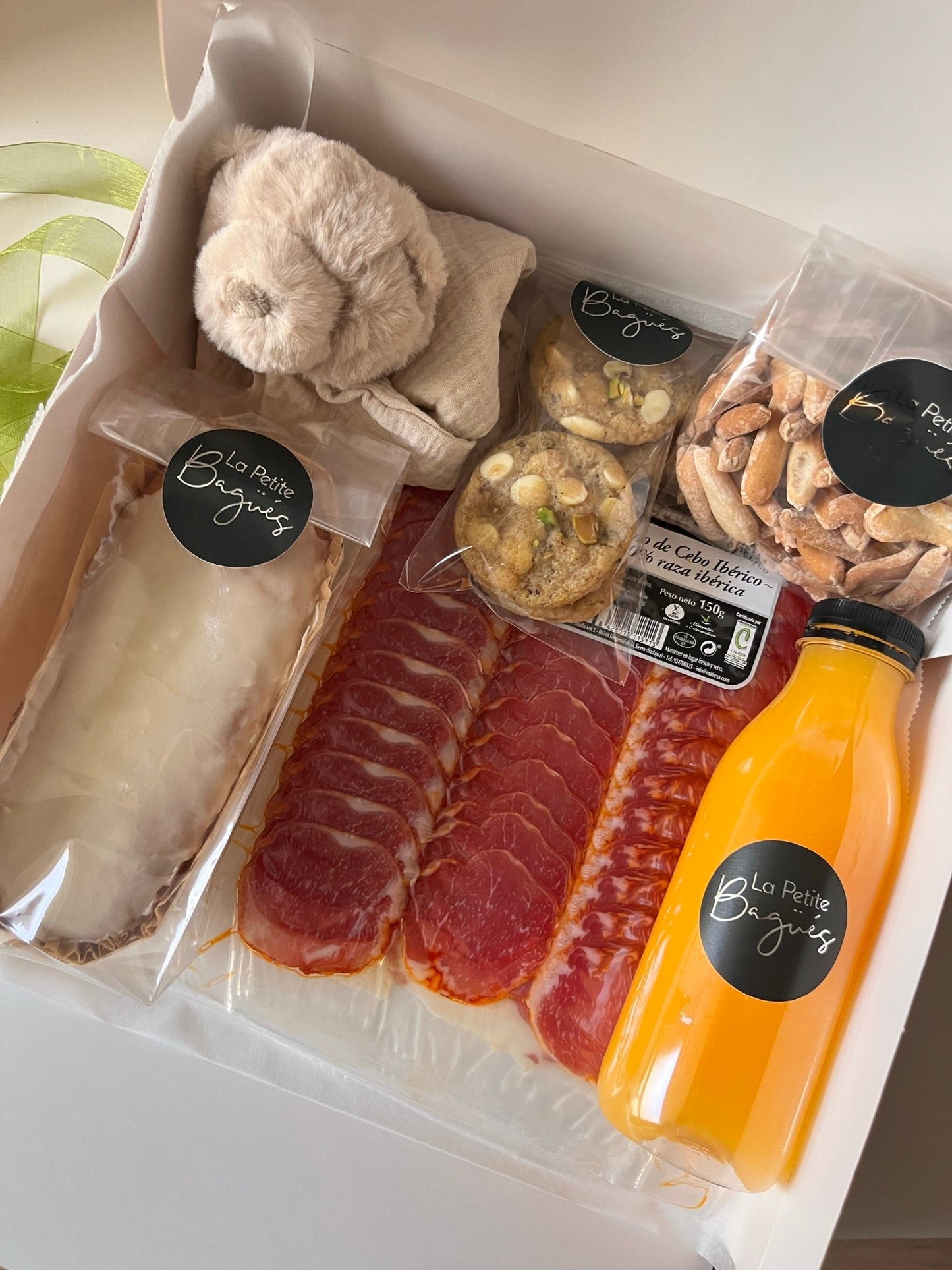 DESAYUNO RECIÉN NACIDO